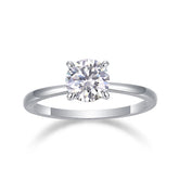Moissanite solitaire ring in 925 sterling silver, 4-prong setting